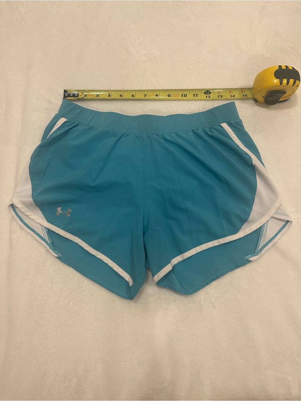 Under Armour Fly By Running Shorts - Size Medium